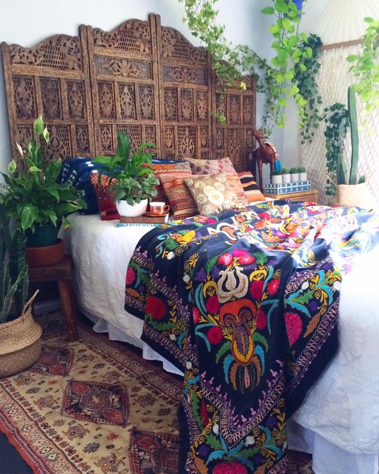 Moroccan bohemian bedroom